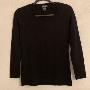 Lord & Taylor Merino Wool Round Neck Long Sleeve Black Women’s Sweater Size S